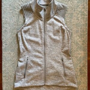 Athleta vest